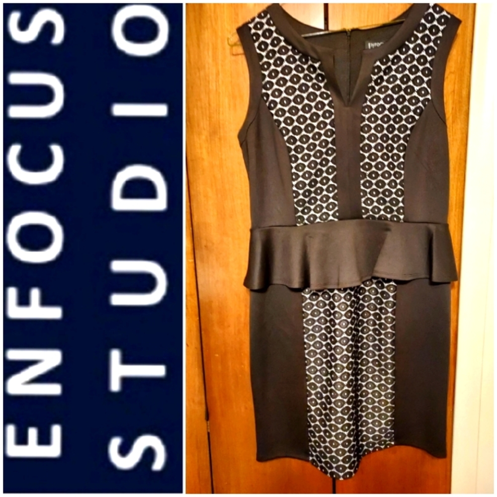 Enfocus Studio NWOT